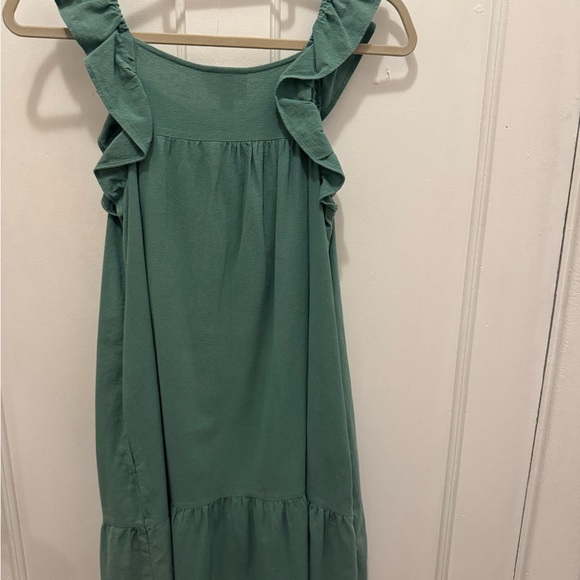 🏷️3/$20 Universal Thread Green Ruffle Mini Dress (XS) - Picture 3 of 6
